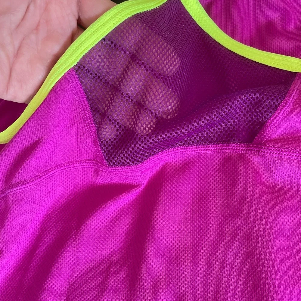 Nike Dri Fit Top - Picture 8 of 13